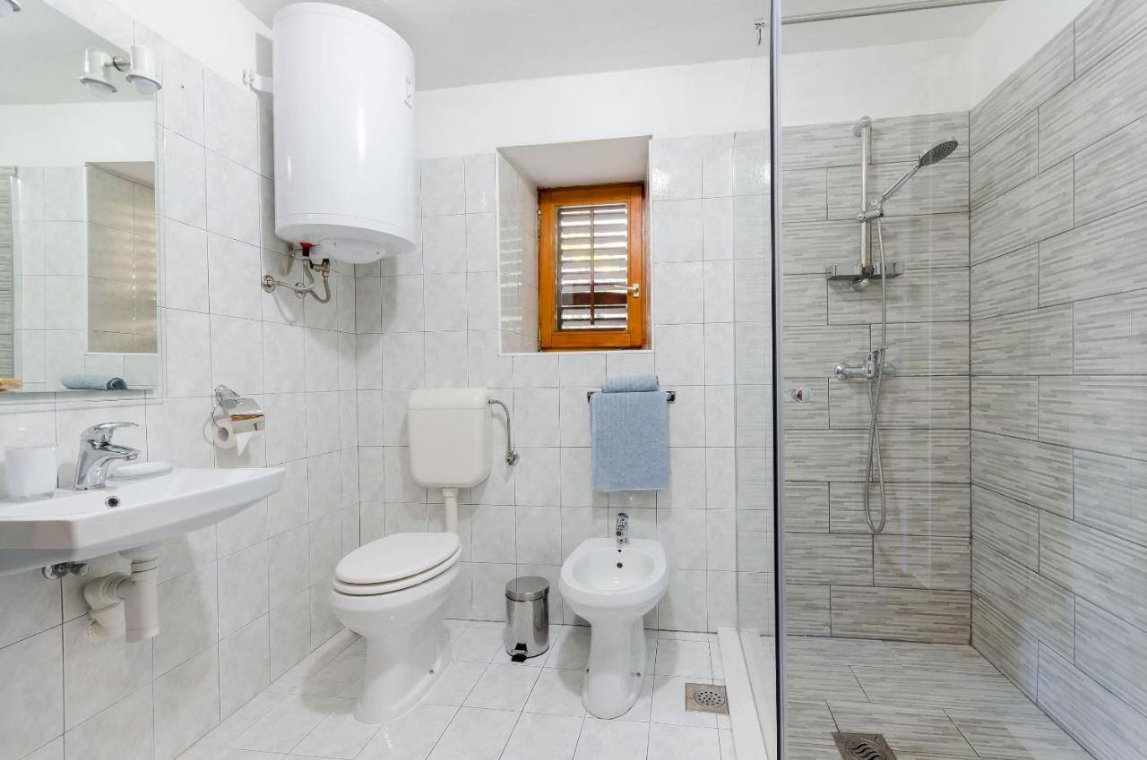 Apartment Josip Пломин Экстерьер фото